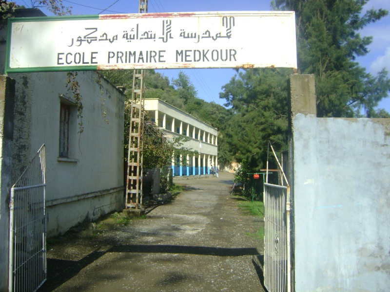 Photos de Medkour demandées (surtout l'ecole et tizi ouzemour) Dsc02624