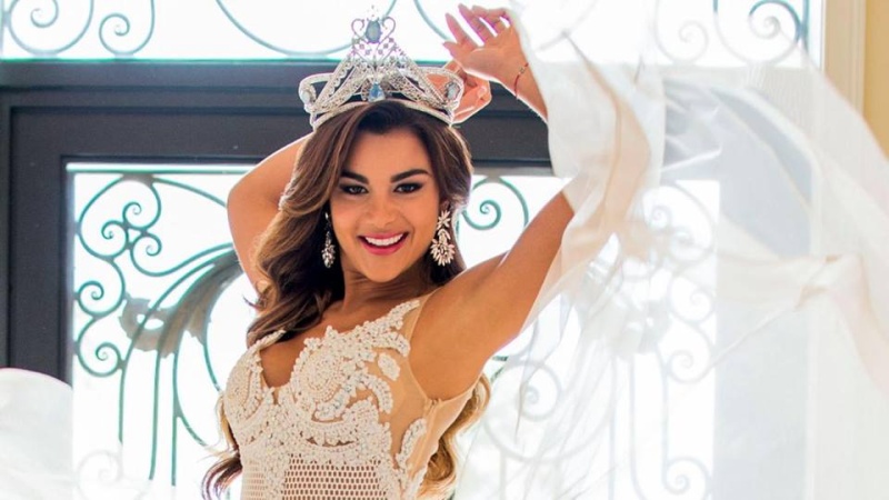Clarissa Molina (DOMINICAN REPUBLIC UNIVERSE 2015 & NUESTRA BELLEZA LATINA VIP 2016) - Page 3 13254610