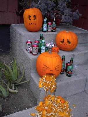 HAPPY HALLOWEEN GUYS !!!!!!  Drunk_10