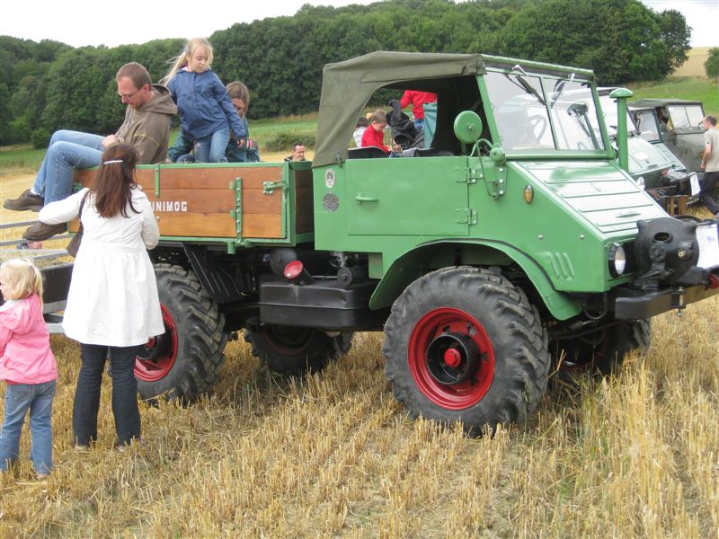 Belgique,rassemblement unimog le 19 juillet 2009 à Lesve Lesves14