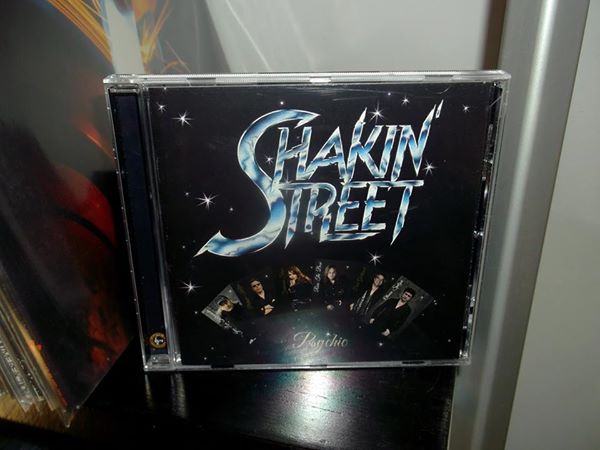 Shakin' Street - Hard Rock Français Shakin13