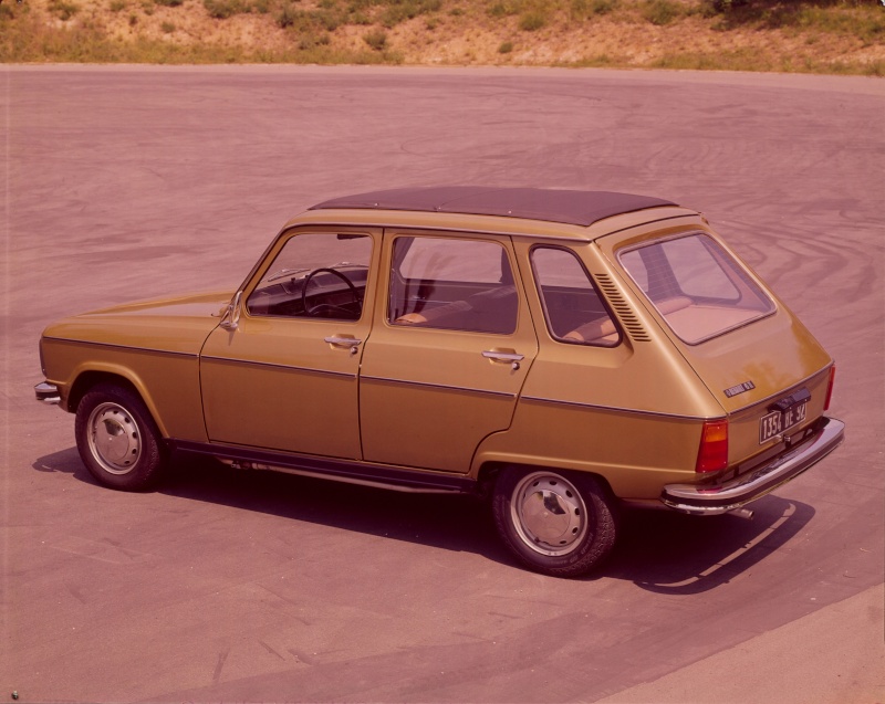 Photos anciennes de Renault 6 Coa19715