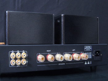 Amplificatore AUDIOROMY M-88 E3a1_110