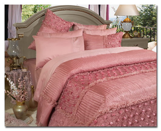 يرغان سرير بلون الوردى الجميل 08042612