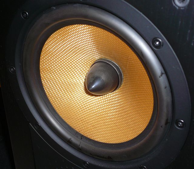 B&W Nautilus 805 speaker (Used) Zzzzzz31