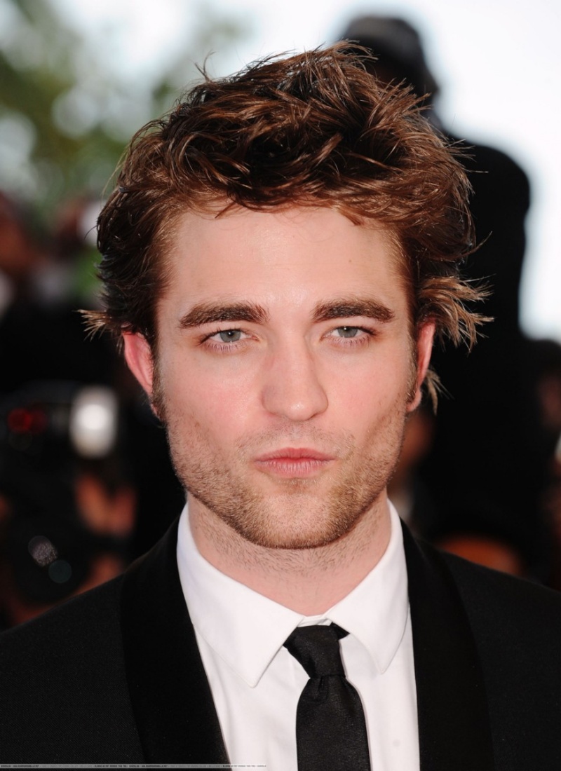 Photocall de Robert Pattinson à Cannes Robert26
