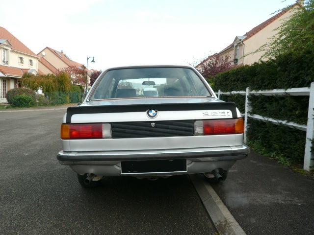 Vend BMW E21 323i collection VENDU P1010913