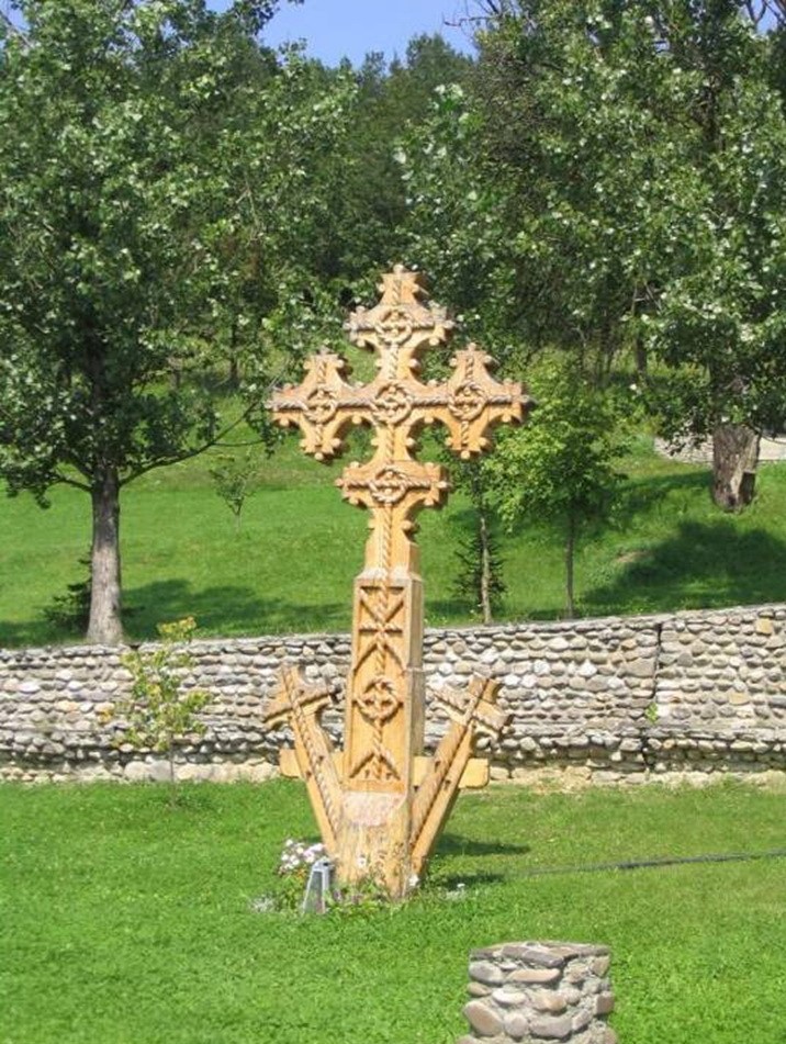 Mănăstirea Bârsana din judetul Maramureş. Clip_235