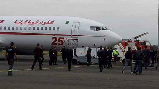 l'arrivée du Boeing 737-800 NG 7T-VKM à Alger  7510