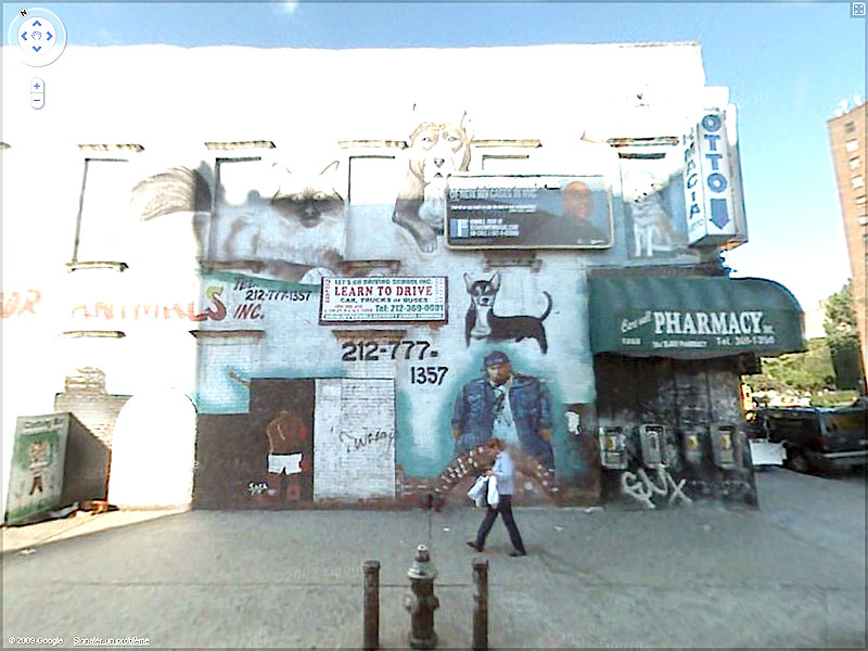 STREET VIEW : graffitis et tags vus de la Google Car Sans_t48