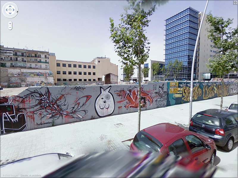 STREET VIEW : graffitis et tags vus de la Google Car Sans_t50