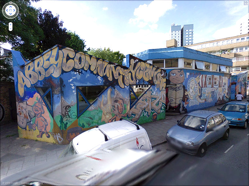 STREET VIEW : graffitis et tags vus de la Google Car - Page 2 Sans_t83