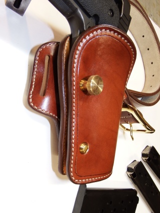 HOLSTER "TACTICAL" (spécial tir rapide) by SLYE Dscf4034