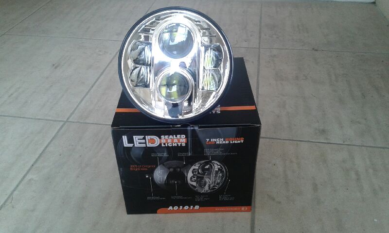 PHARE 7" LEDS ( plus en vente) 20160512