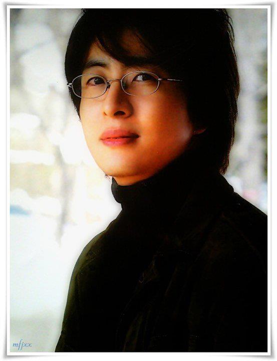 Bae Yong Joon Resim Albümü - Sayfa 9 48803010