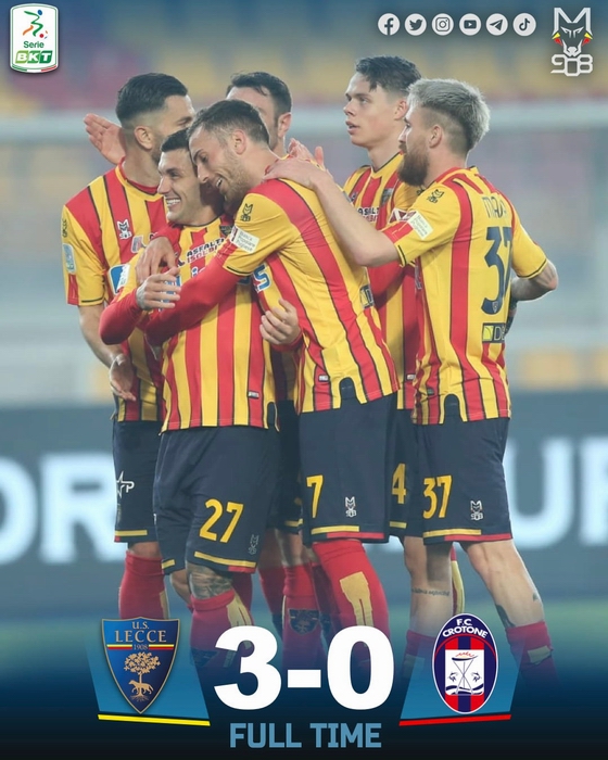 LECCE-CROTONE 3-0 (20/02/2022) 33314