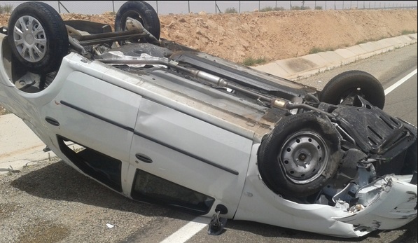انقلاب سيارة الشيخ راشد الغنوشي في حادث مروري 5510