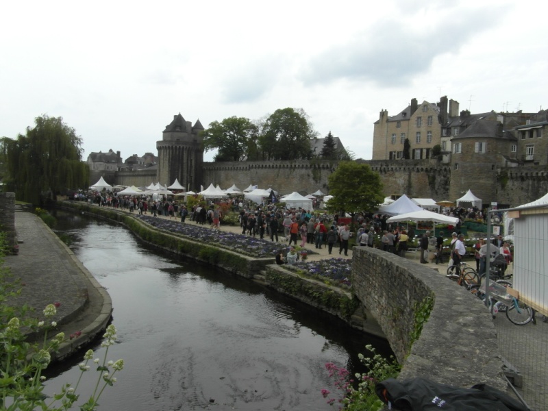 VANNES  Côté Jardin salon végétal 7 et 8 mai 2016 Sam_5010