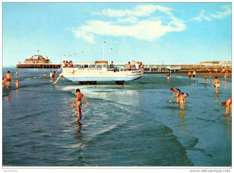 Les Bateaux Amphibies d'excursions en mer des plages belges - Page 2 741_0010