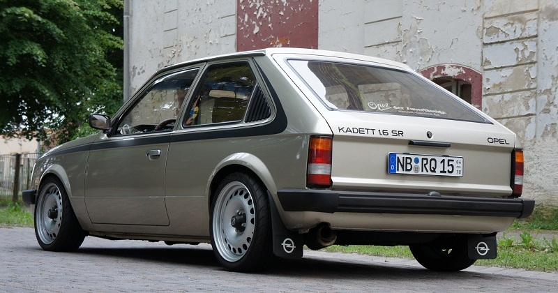 OPEL KADETT D - CZ i z venku :-) - Stránka 15 C20_210