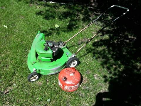 Here we go again. another Lawn Boy