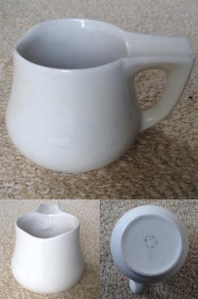 Rare Crown Lynn Jug, one of a kind? - Is a 714 old shaving mug .. Vit71410