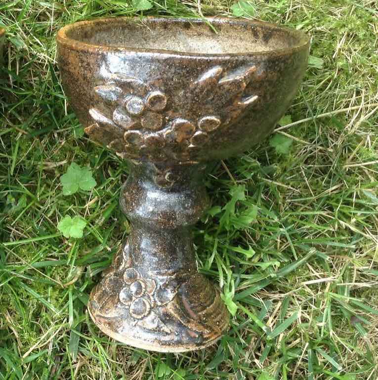 Lots of gutsy Yvonne Rust pieces Yrust110