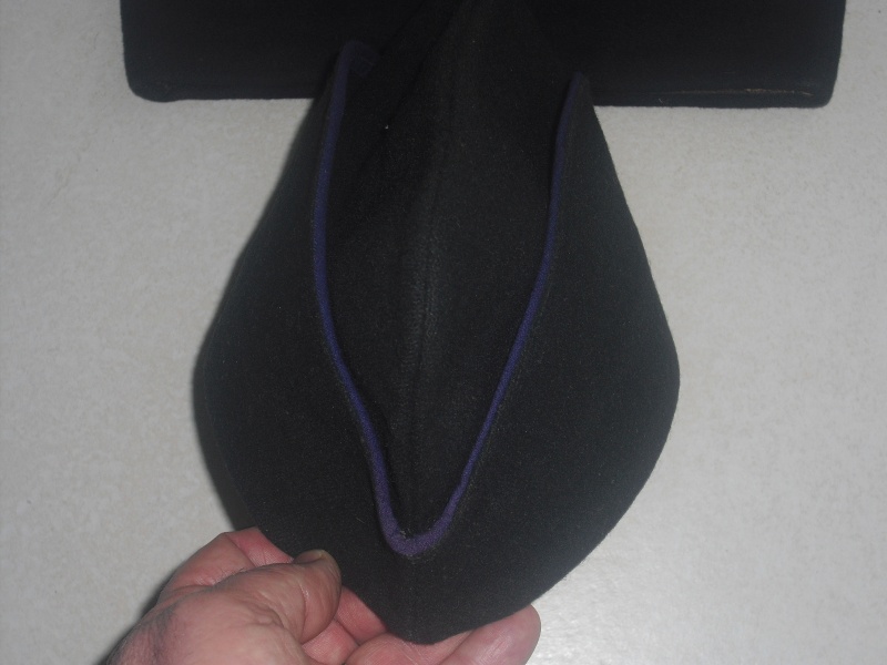 2 bonnets de police Cimg0115