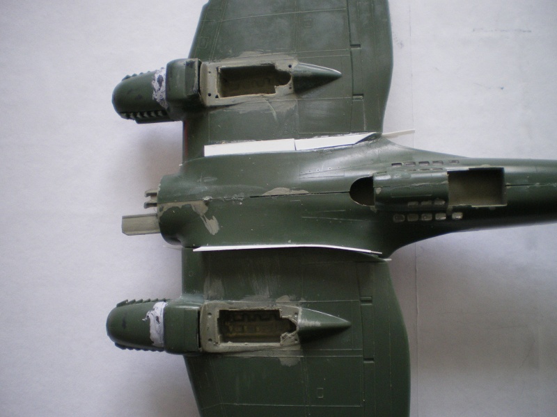 FINI[Italeri]CASA 2.111/Heinkel He 111 H-16 Espagnol a partir d'un H-6 - Page 2 Imgp0109