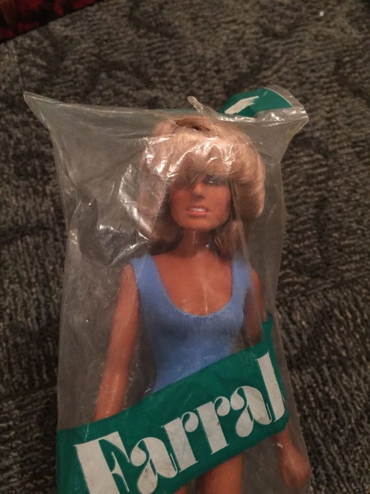 MEGO - FARRAH 12-1/4" Poseable Fashion Doll _5756