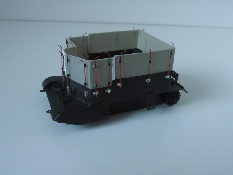 Universal Carrier Mk II " deep wading " ( Tamiya, Resicast au 1/35 eme ) P4090727