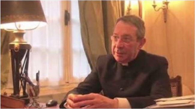 DERNIÈRE HEURE : « "Amoris Laetitia" : Le Pape François tend la main aux divorcés-remariés » ! - Page 7 Entret10