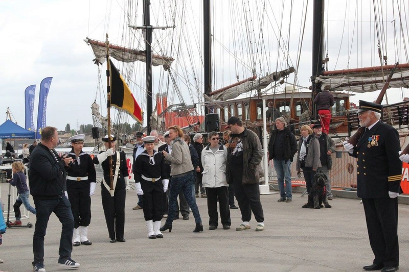 Fêtes du port de Bruxelles - Page 7 4174