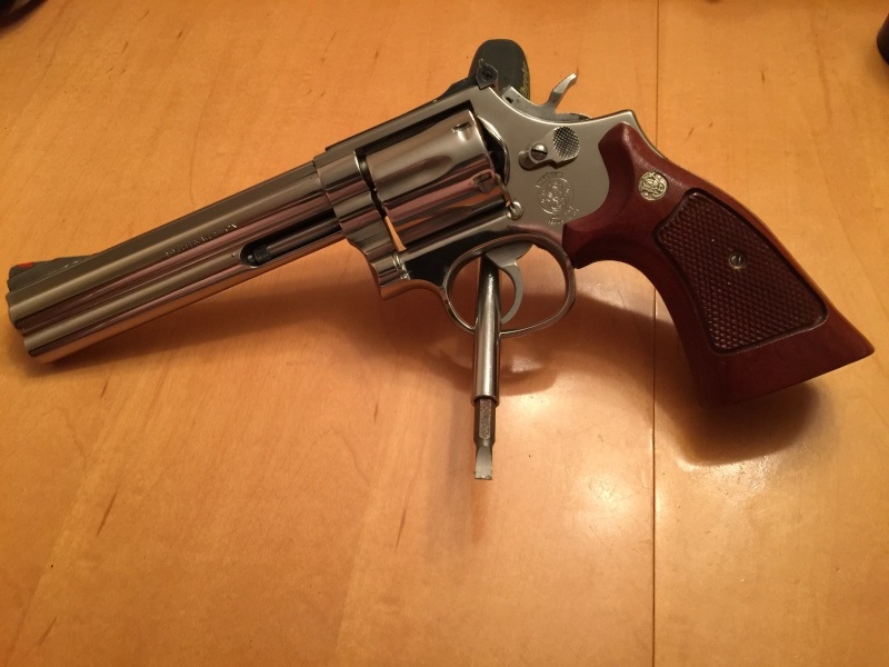 Polissage stainless sur mon 357 s&w Image111