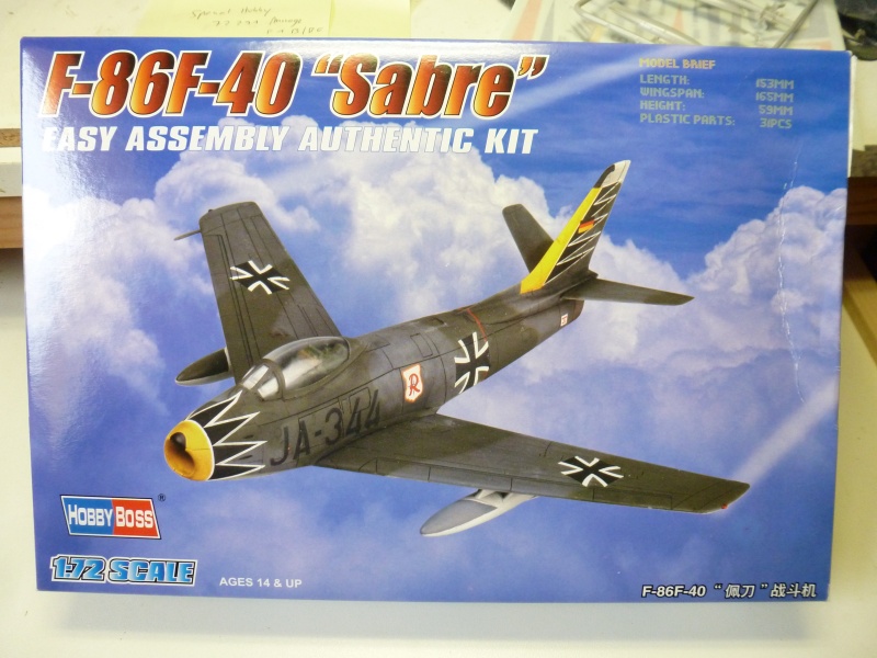 F 86 f-4 Sabre ( Canadair mk6 )  Iran Air Force   Hobby Boss  1/72 P1070517