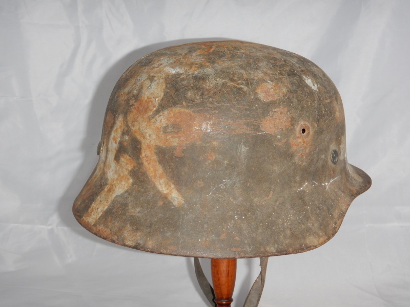 Casque allemand WH M40 NS66 avec croix de lorraine à la peinture blanche 001-3-10