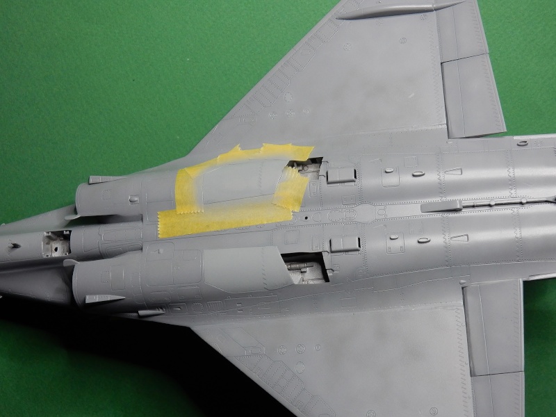 [Hobbyboss] 1/48 - Dassault Rafale C  - Page 6 Dscn1216