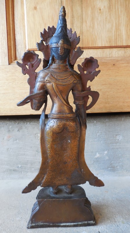 bouddha en bronze  divinité  Dscn1619