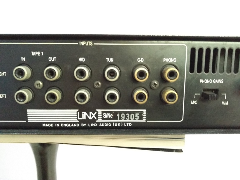 Linx Nebula England Made Stereo Integrated Amplifier with MM / MC phono stage  Img_2169