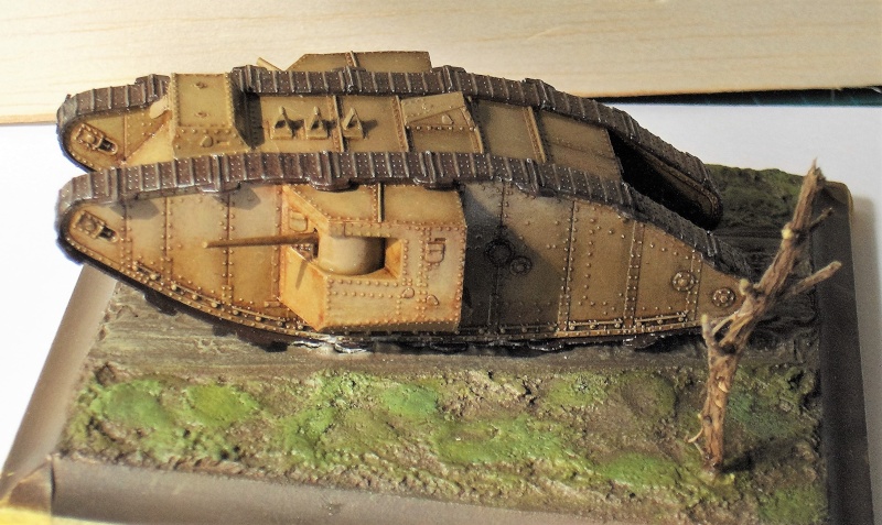 British Tank MK II mâle bataille de Arras Master Box 1/72°  Hpim2711