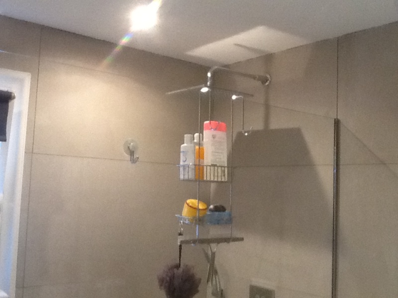 On fait péter la salle de bain Image24