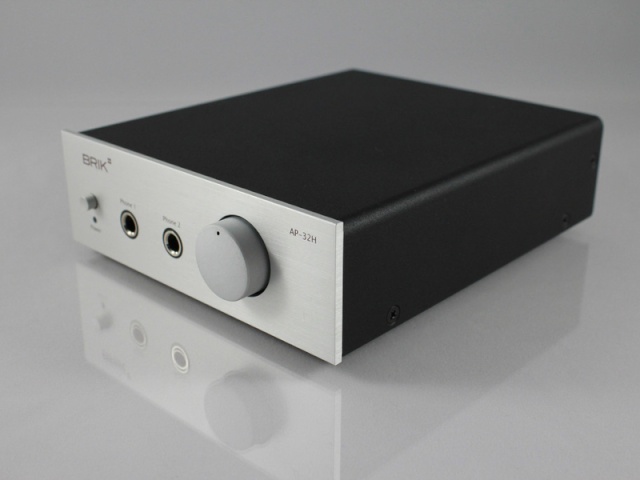 Brik-Headphone Amp-USB input and RCA output-Silver-(NEW) Arton110
