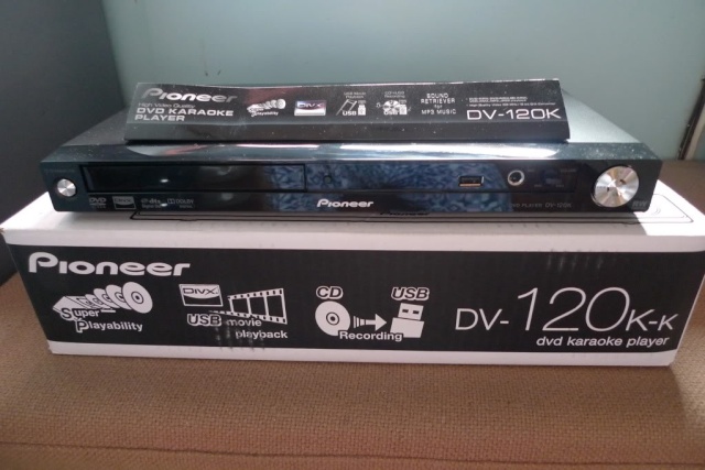 Pioneer-DV-120K-DVD Player-(SOLD) Pionee10