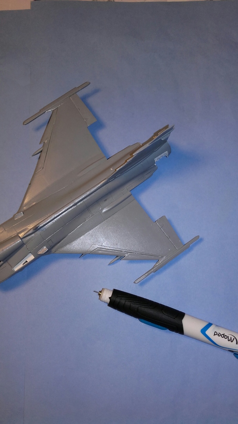 FIGTHERS DAY  kit offert par Nelson25 SAAB Gripen JAS-39C Revell 1/72 - Page 2 20160421