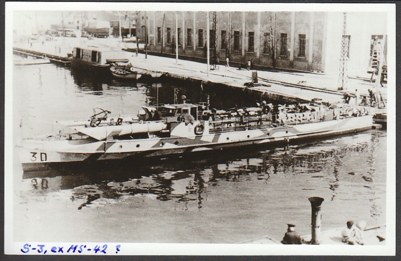 Vedettes d'assaut et vedettes lance torpilles italiennes Ms41_e10