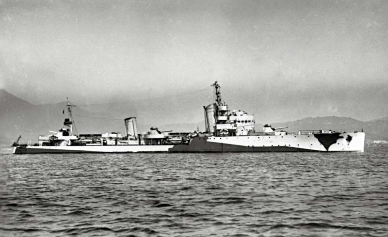 Destroyers italiens (Cacciatorpedinière) Nicolo11