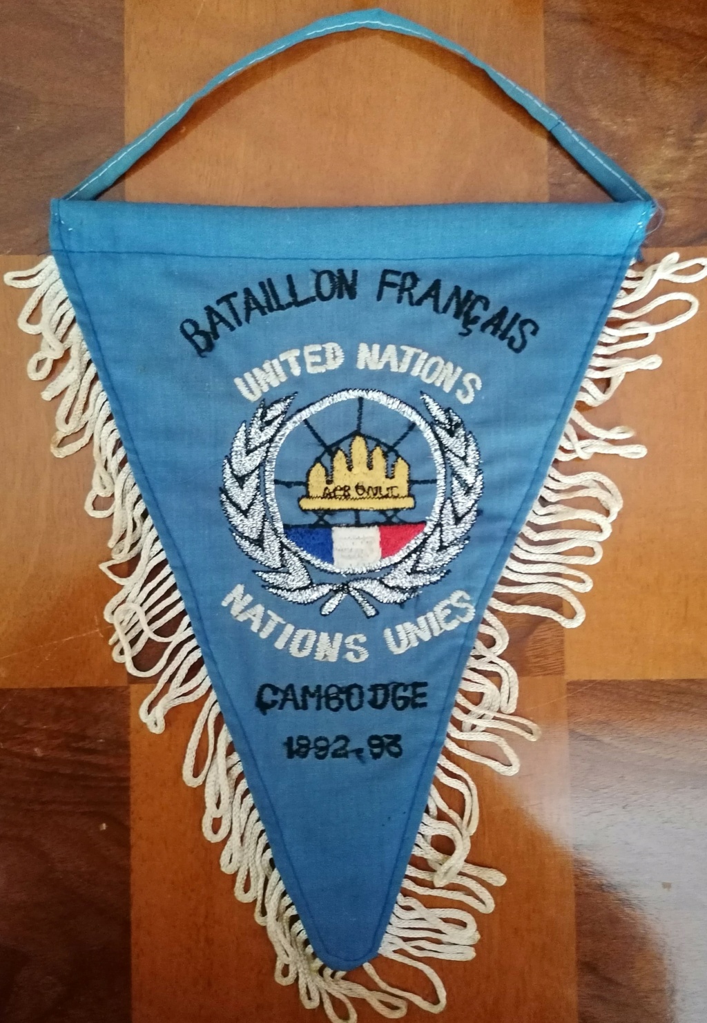 l'ONU au cambodge , unamic apronuc untac 29097210