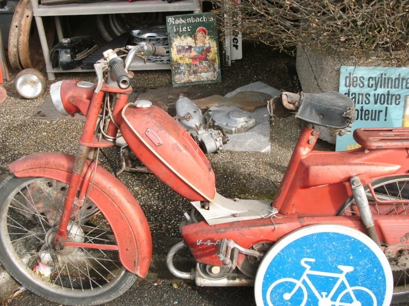 bourse auto moto cyclo tracteur ...de Courtenay Pict0739
