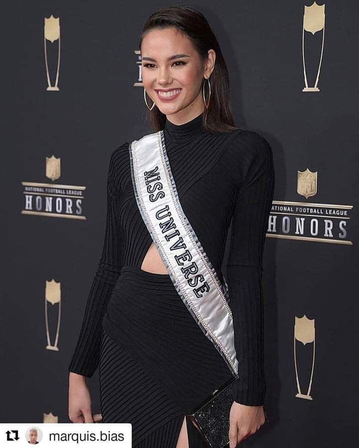 ♔ The Official Thread of MISS UNIVERSE® 2018 Catriona Gray of Philippines ♔ - Page 6 Fb_im374