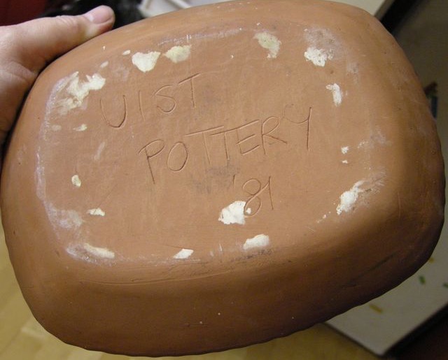 Uist Pottery slipware dish  Image217